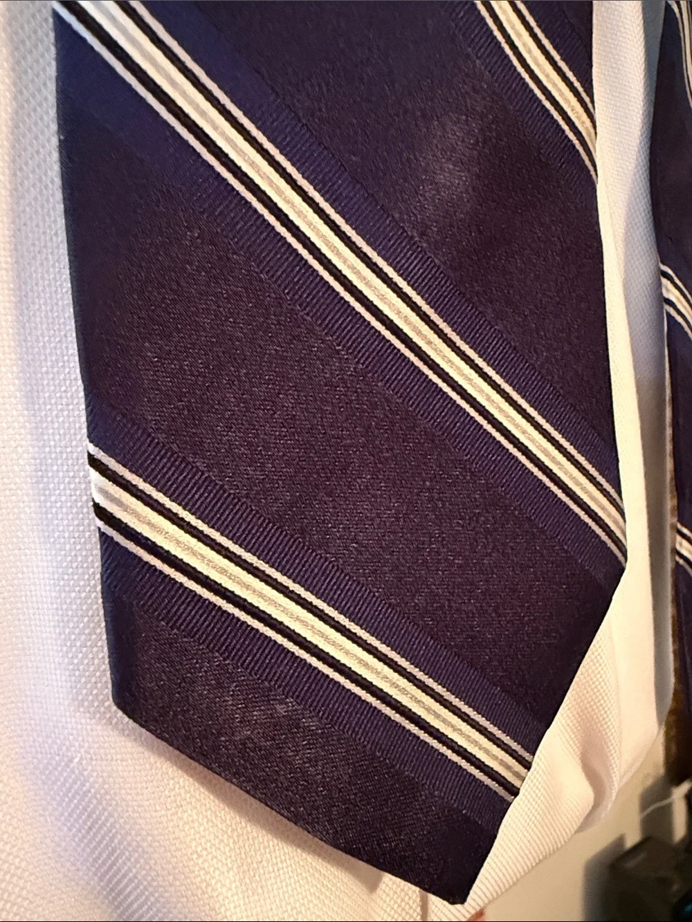 Brooks Brothers Navy & White Striped Silk Necktie